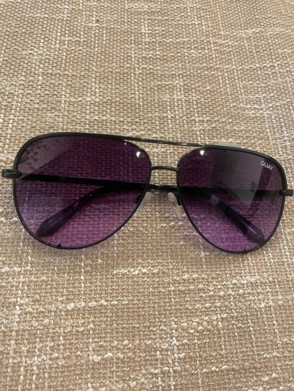 Quay Aviator Polarized Sunglasses High  Key Purple Gradient UV  New brand case